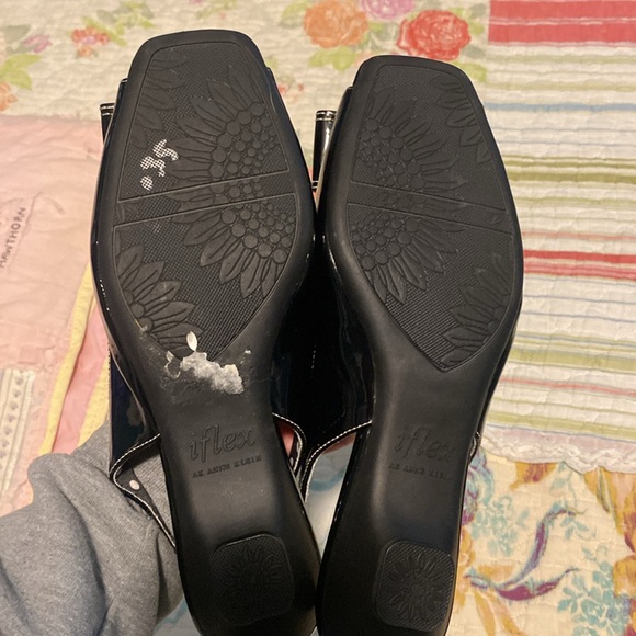 AK ANNE KLEIN I flex Sandals - Picture 5 of 5